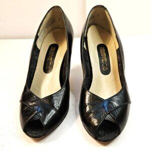 Vintage Socialites Size 5 Black Leather Peep Toe Pumps Criss-Cross Heels
